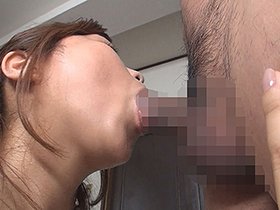 ノーハンドフェラは奴隷の証！3 手を使わずにフェラチオする13人の素人娘　サンプル画像10